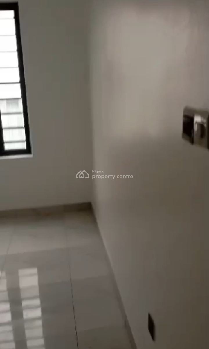 4 Bedroom Semi-detached Duplex with a Room Bq, Empire Court Chevron Drive, Lekki, Lagos, Semi-detached Duplex for Sale
