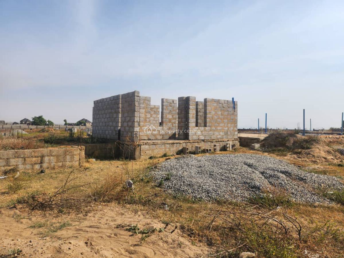 4bedroom Terrence Duplex, Suram Estate, Pyakasa, Lugbe District, Abuja, Terraced Duplex for Sale