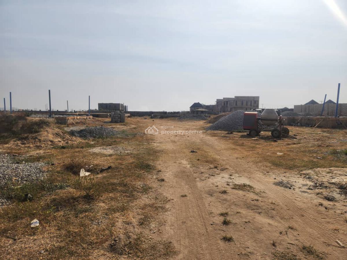 4bedroom Terrence Duplex, Suram Estate, Pyakasa, Lugbe District, Abuja, Terraced Duplex for Sale