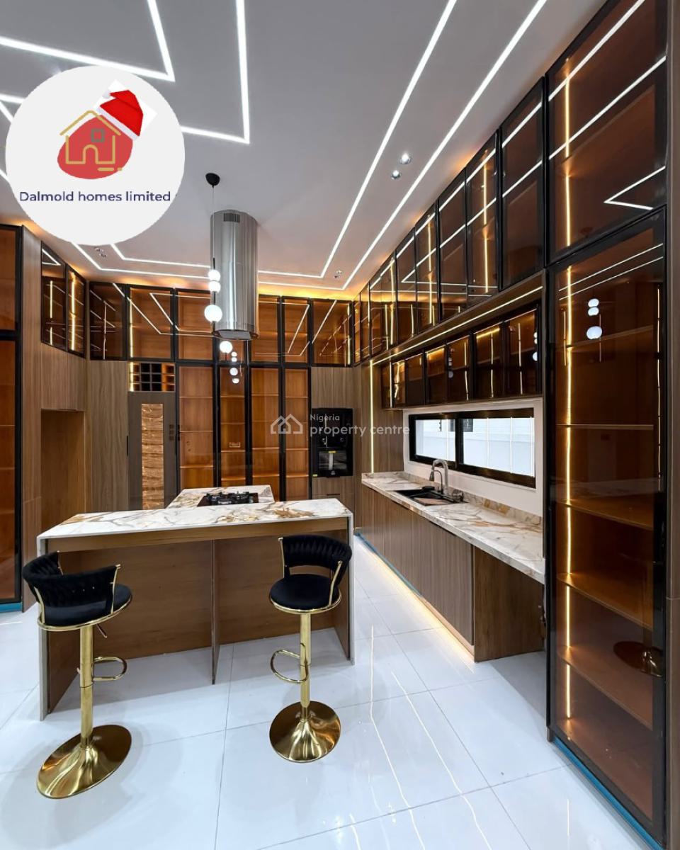 5 Bedroom Luxury Detached House, Ikota, Lekki, Lagos, Detached Duplex for Sale