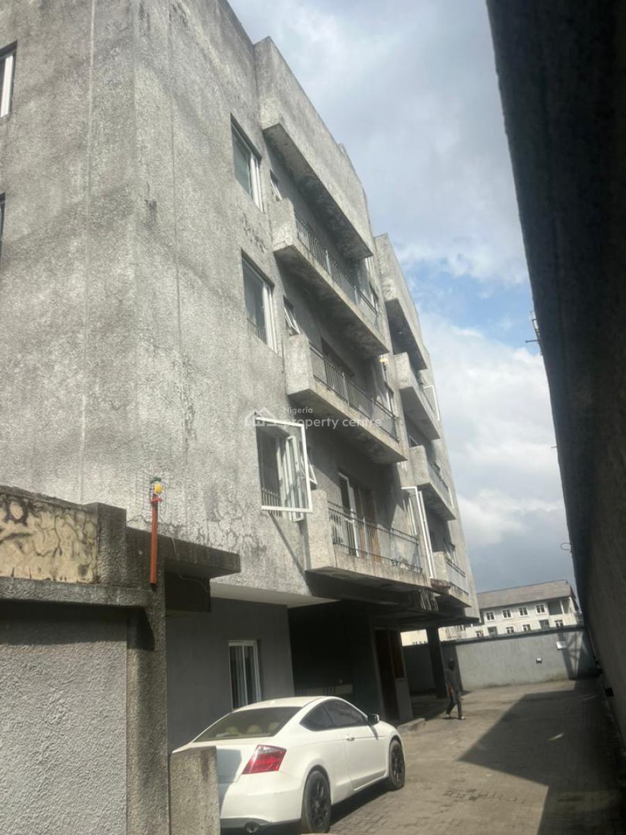 Well Maintained 2 Bedroom Apartment, Victoria Island (vi), Lagos, Flat / Apartment for Rent
