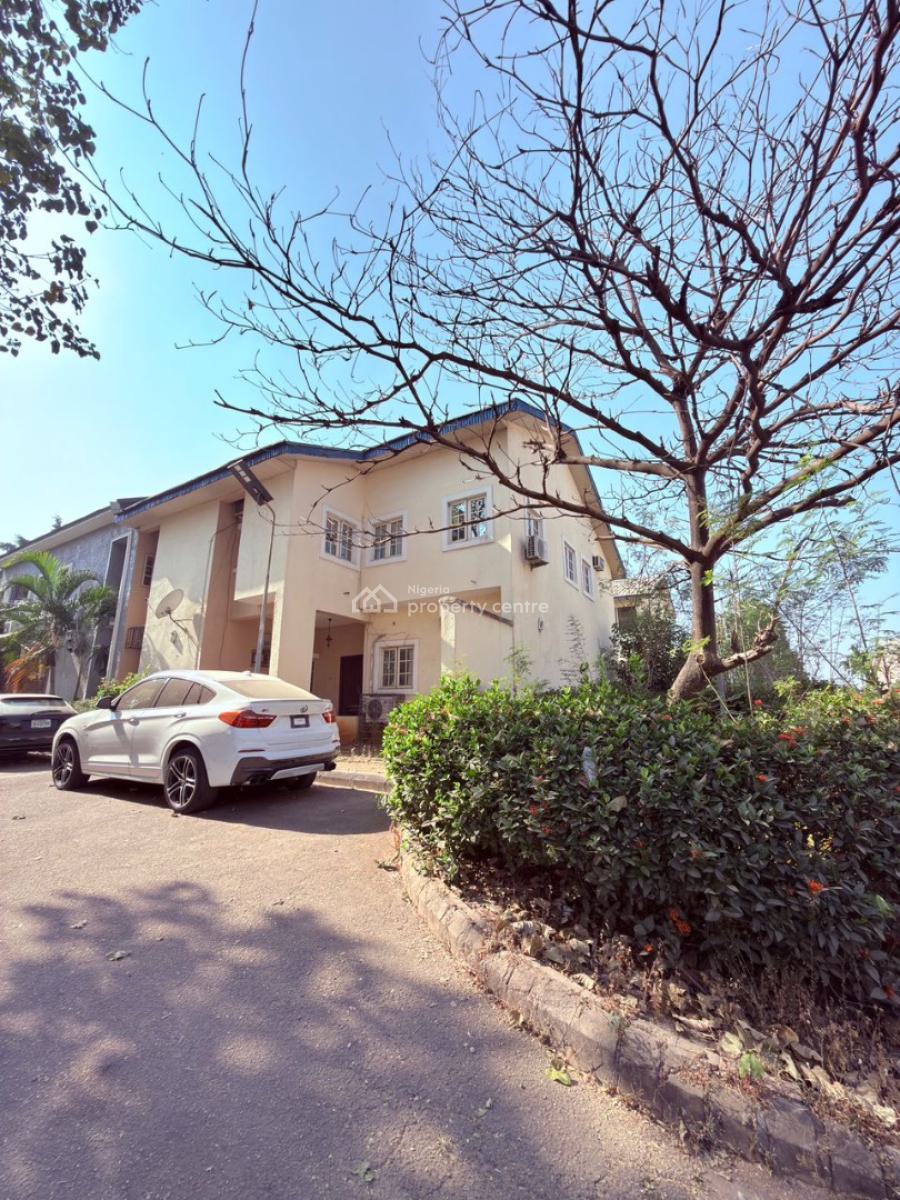 3 Bedroom Semi Detached Duplex Location Wuse 2, Wuse 2, Abuja, Detached Duplex for Rent