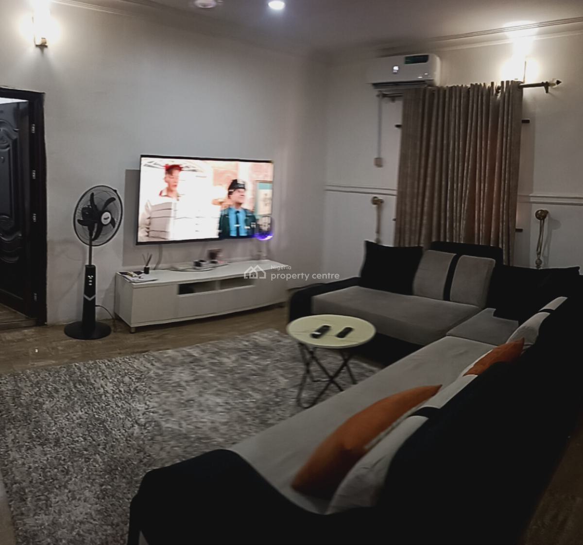 4bedroom Semi Detached Suplex, Omole Estate Phase 1, Ikeja, Lagos, Semi-detached Duplex Short Let