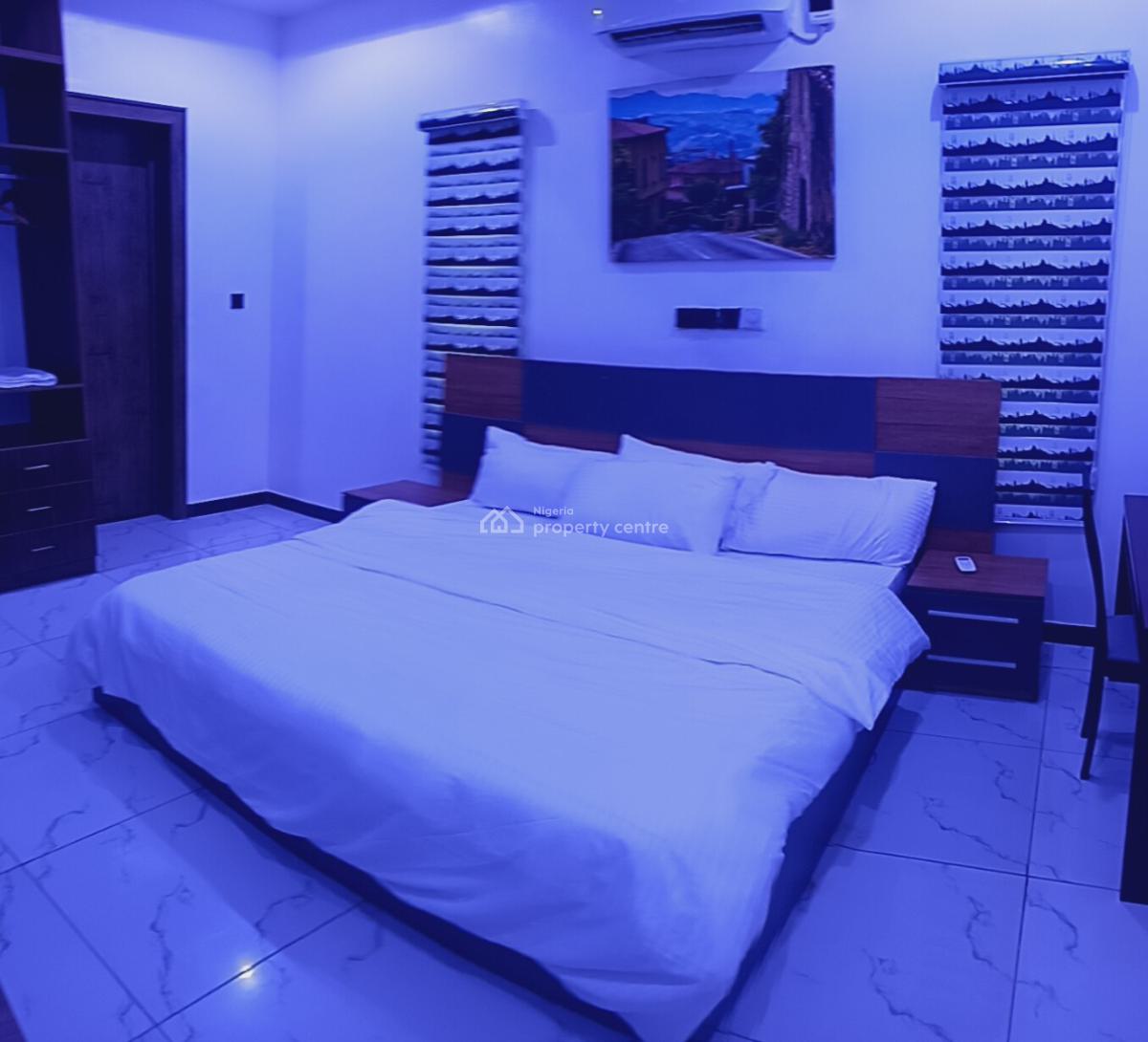 4bedroom Semi Detached Suplex, Omole Estate Phase 1, Ikeja, Lagos, Semi-detached Duplex Short Let