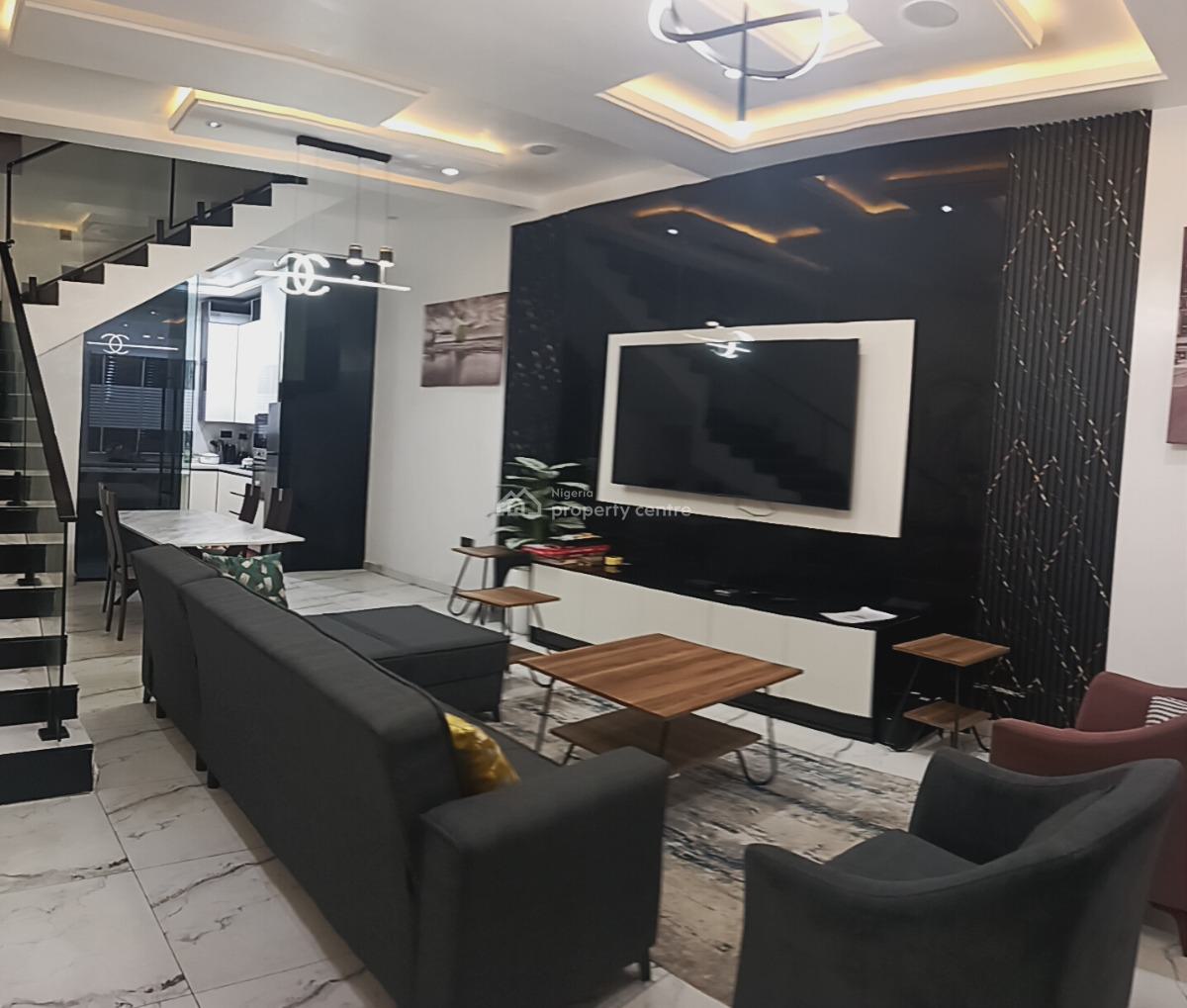 4bedroom Semi Detached Suplex, Omole Estate Phase 1, Ikeja, Lagos, Semi-detached Duplex Short Let