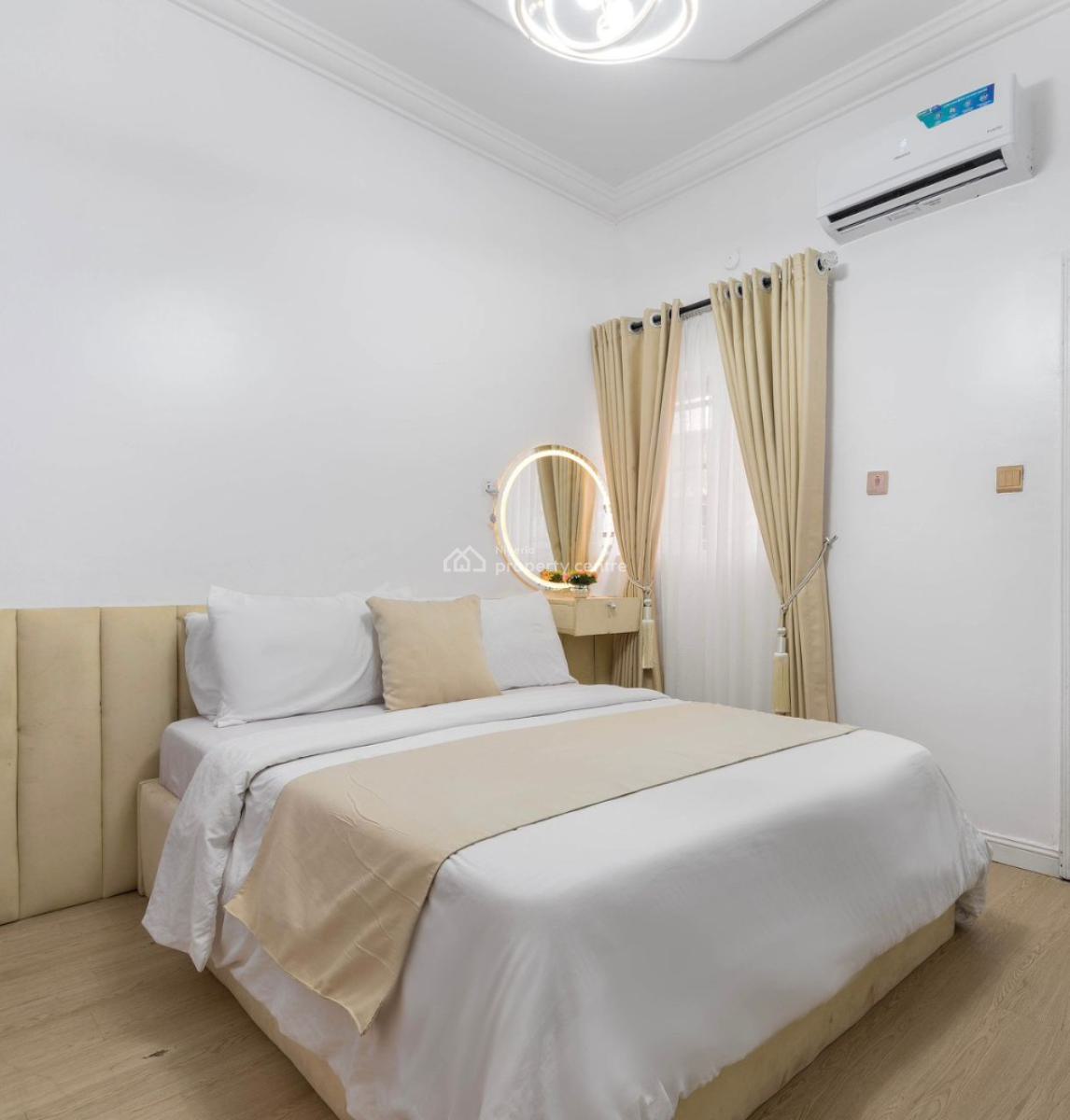 Cozy 1bedroom Apartment with Ps5, Ikate, Lekki, Lagos, Flat / Apartment Short Let