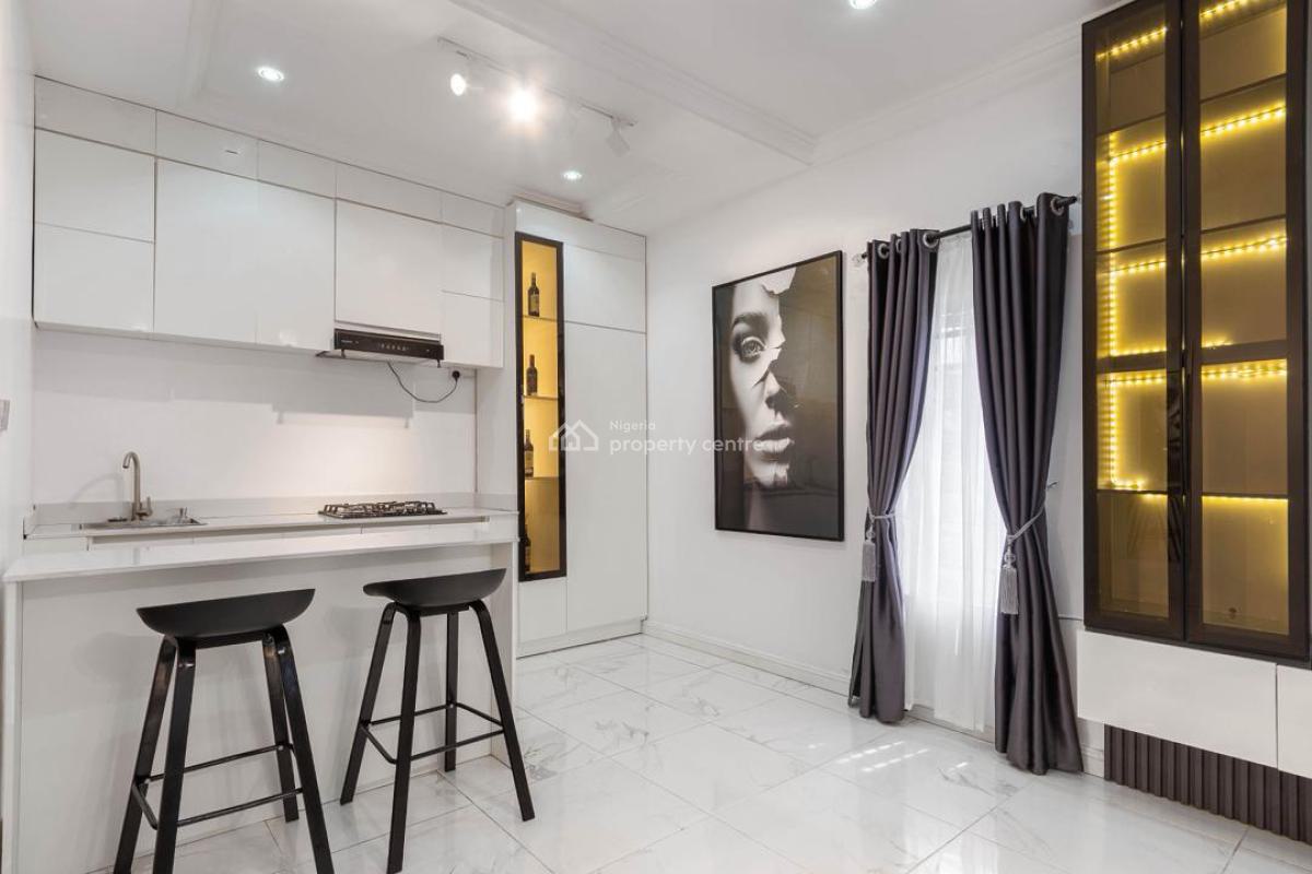 Cozy 1bedroom Apartment with Ps5, Ikate, Lekki, Lagos, Flat / Apartment Short Let