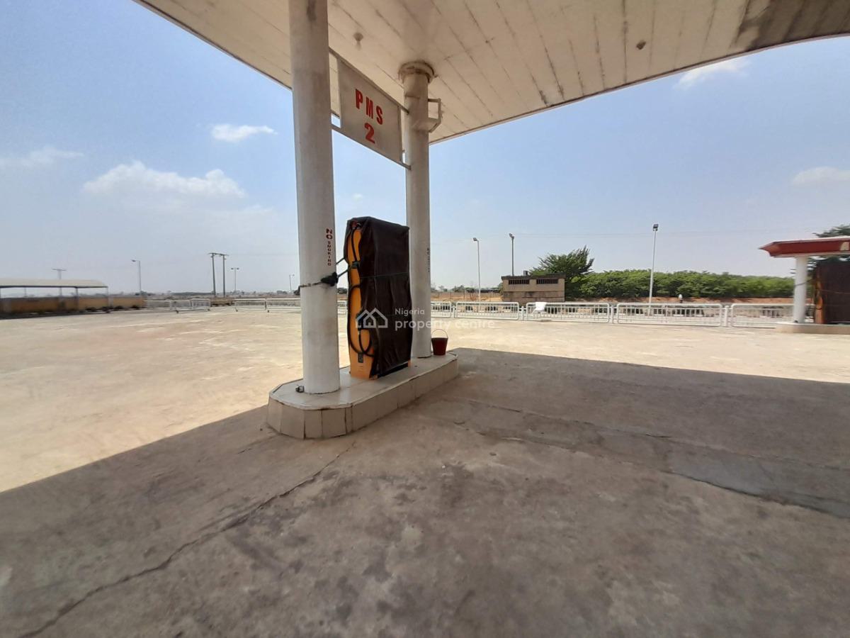 Mega Filling Station with Fifteen (15) Pumps, Bwari, Abuja, Filling Station for Sale