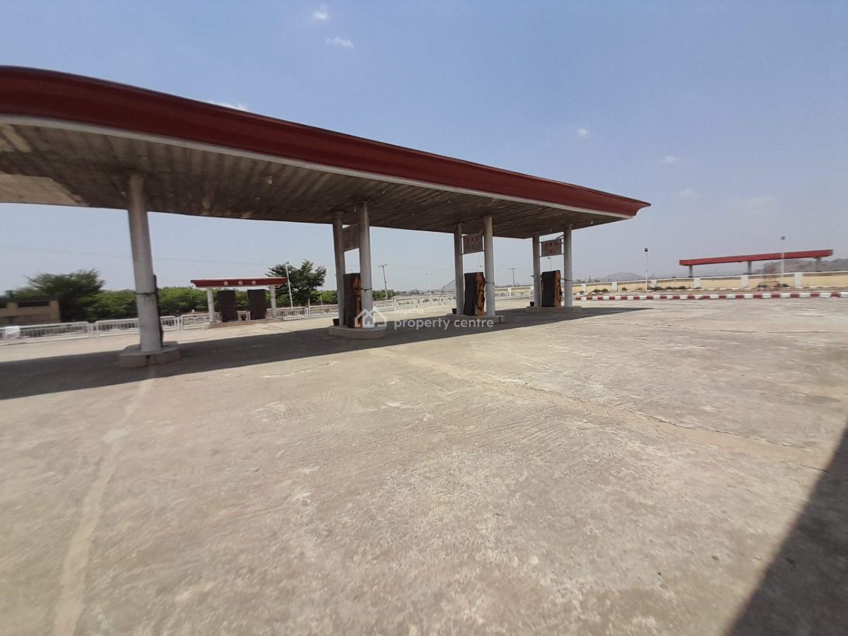 Mega Filling Station with Fifteen (15) Pumps, Bwari, Abuja, Filling Station for Sale