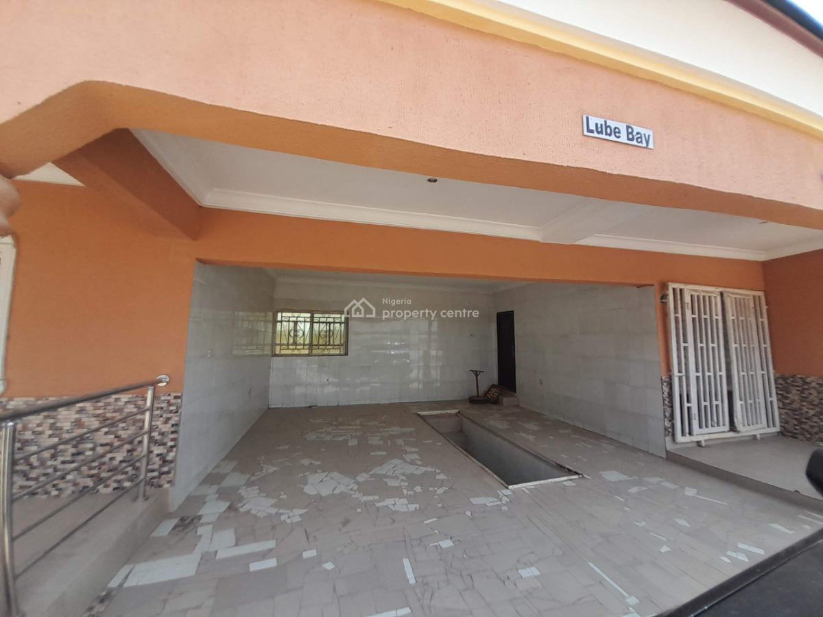 Mega Filling Station with Fifteen (15) Pumps, Bwari, Abuja, Filling Station for Sale