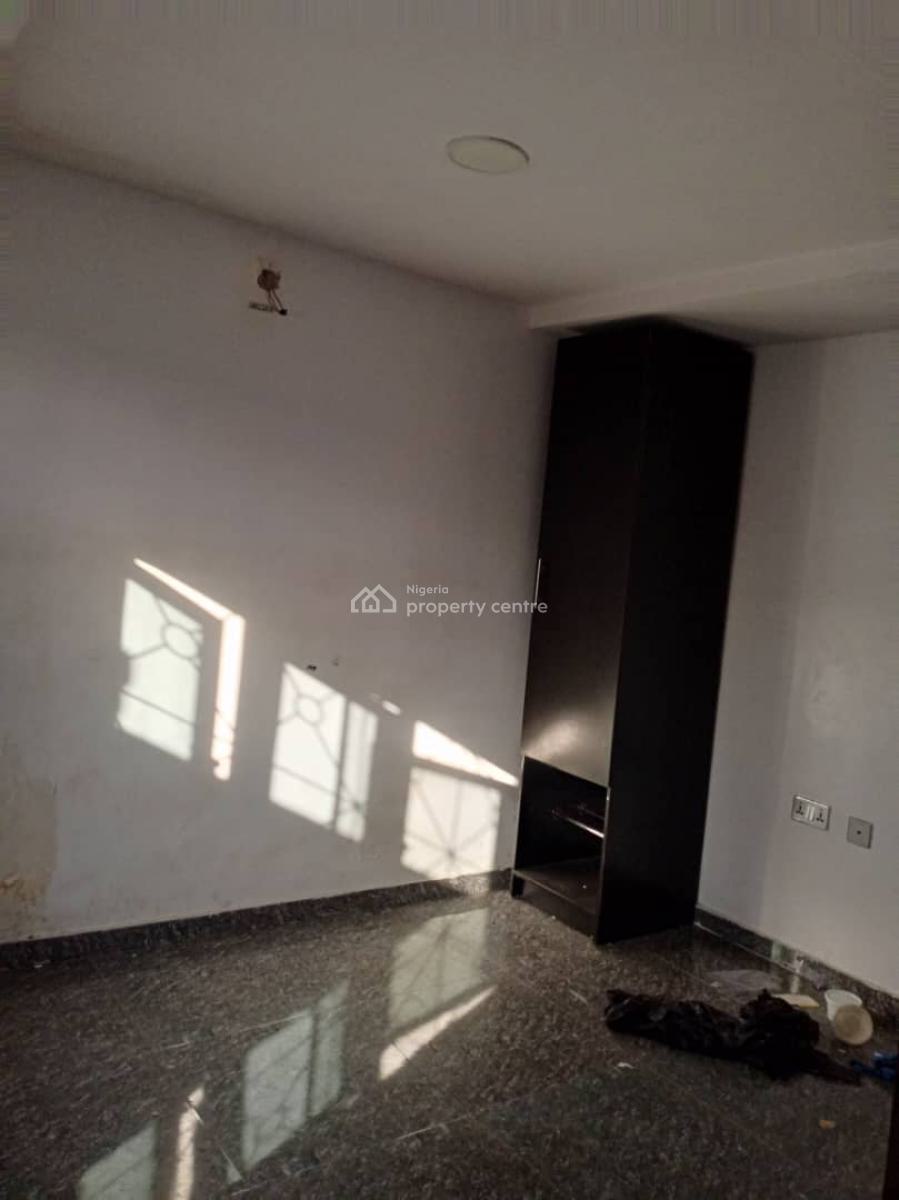 Luxury 2 Bedroom Flat, Gra Phase 1, Magodo, Lagos, Flat / Apartment for Rent