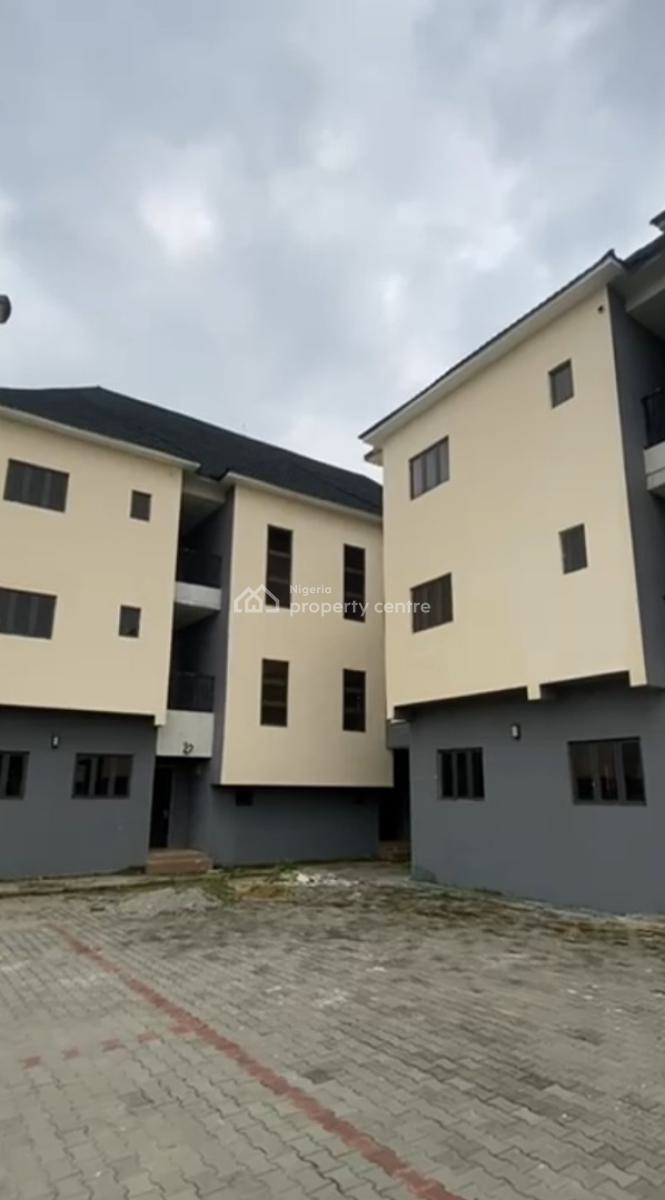 Exclusive 4 Nos of 4 Luxury 4 Bedroom Terrace Duplexes, Guzape Main, Guzape District, Abuja, House for Sale