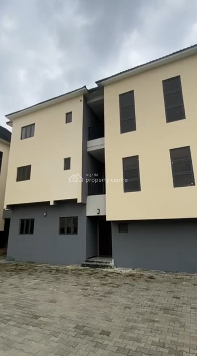 Exclusive 4 Nos of 4 Luxury 4 Bedroom Terrace Duplexes, Guzape Main, Guzape District, Abuja, House for Sale