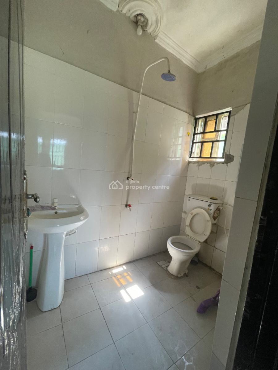 One Bedroom and Parlour, Oke-ira Nla Addo Road, Ajah, Lagos, Mini Flat (room and Parlour) for Rent