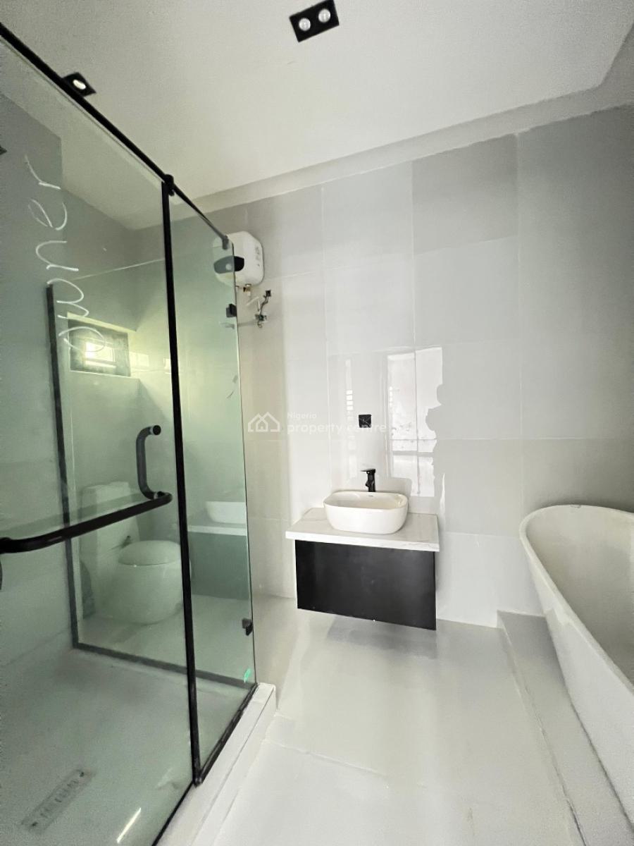 Exclusive 5 Bedroom Fully Detached Duplex, Ologolo, Lekki, Lagos, Detached Duplex for Sale