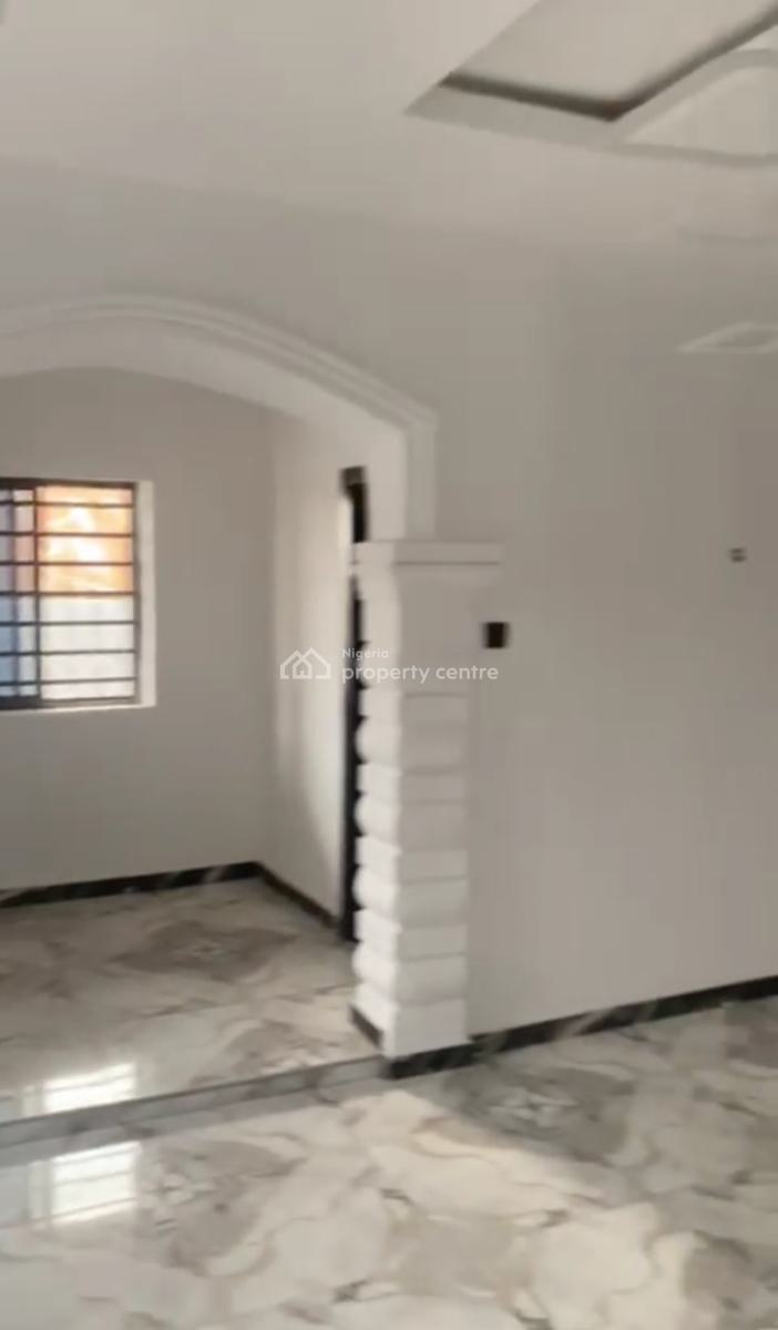 2 Bedroom Flat, Unity, Ologuneru, Ibadan, Oyo, Semi-detached Bungalow for Sale
