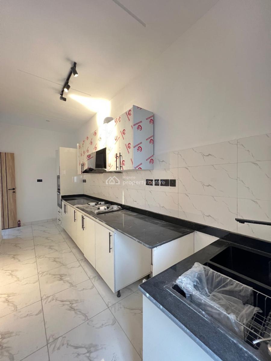 Brand New 2 Bedroom Apartment, Ologolo, Lekki, Lagos, Flat / Apartment for Sale