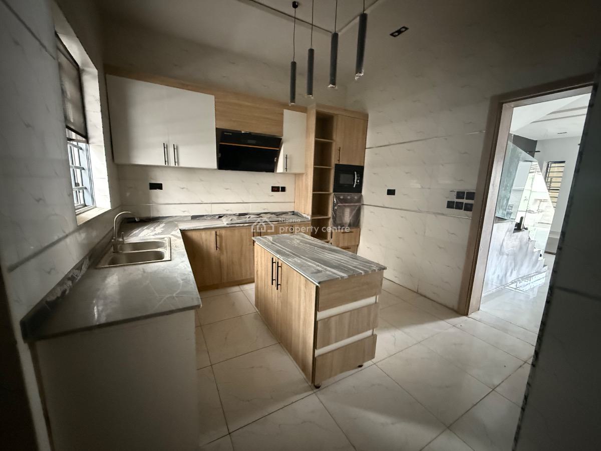 Brand New 4 Bedroom Fully Detached Duplex with Bq for Distress, Orchid Road(royal Pine Estate), Lekki Phase 2, Lekki, Lagos, Detached Duplex for Sale