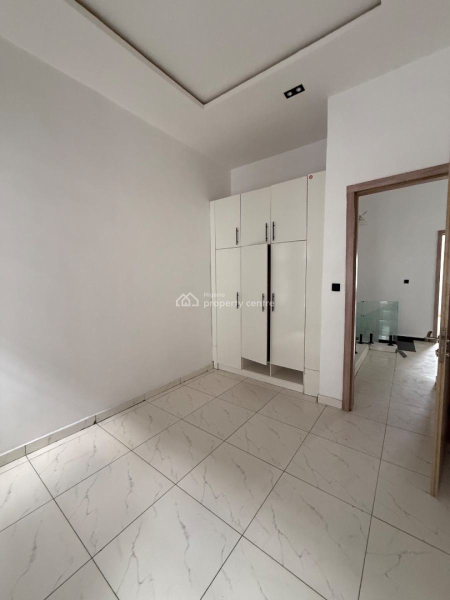 Brand New 4 Bedroom Fully Detached Duplex with Bq for Distress, Orchid Road(royal Pine Estate), Lekki Phase 2, Lekki, Lagos, Detached Duplex for Sale