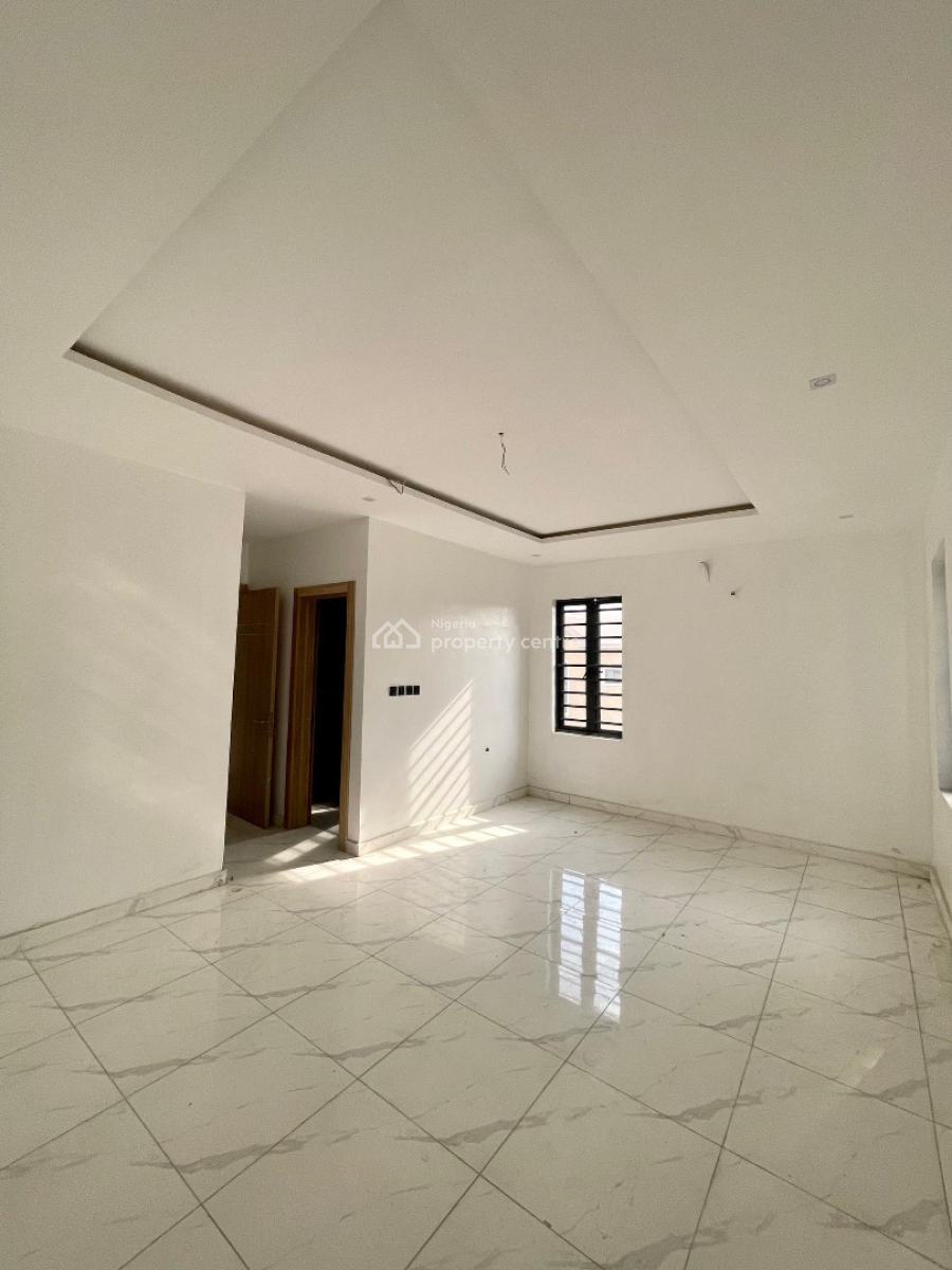 Spacious 5bedroom Semi Detached Duplex with Bq in Lekki Jade 1, Lekki Phase 1,lekki ,lagos ,nigeria., Lekki Phase 1, Lekki, Lagos, Semi-detached Duplex for Sale