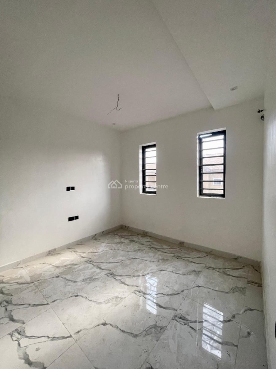 Spacious 5bedroom Semi Detached Duplex with Bq in Lekki Jade 1, Lekki Phase 1,lekki ,lagos ,nigeria., Lekki Phase 1, Lekki, Lagos, Semi-detached Duplex for Sale