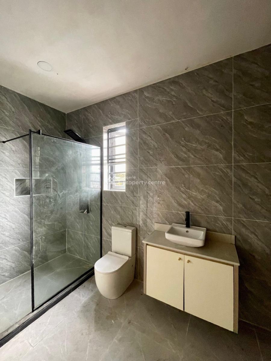 Spacious 5bedroom Semi Detached Duplex with Bq in Lekki Jade 1, Lekki Phase 1,lekki ,lagos ,nigeria., Lekki Phase 1, Lekki, Lagos, Semi-detached Duplex for Sale