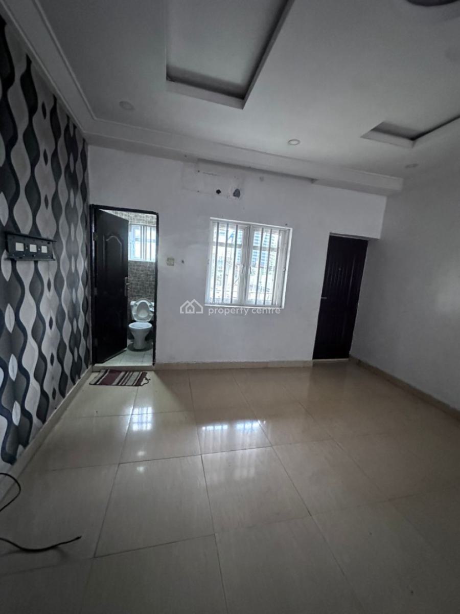 Comfy Luxury 3 Bedroom All Rooms En-suite with Excellent Facilities, Off Akerele Road, Via National Stadium, Surulere, Lagos, Flat / Apartment for Rent