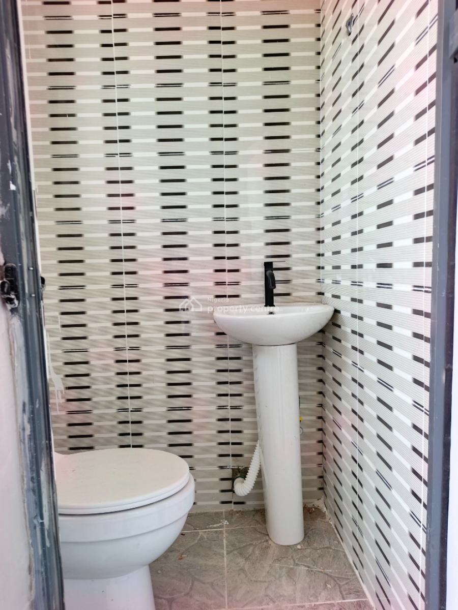 Smart Spacious Newly Built 2 Bedrooms Apartment Upstairs, in 24/7 Power Supply Estate Ogombo at Abraham Adesanya Axis, Ajah, Lag, Ajah, Lagos, Flat / Apartment for Rent