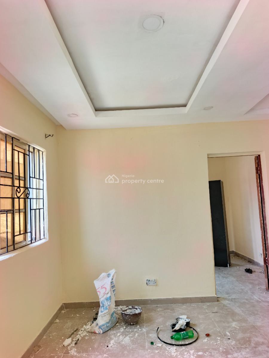 Smart Spacious Mini Flat (room and Parlor) Apartment., in Estate at Ogombo Abraham Adesanya Axis, Ajah Lagos., Ajah, Lagos, Mini Flat (room and Parlour) for Rent