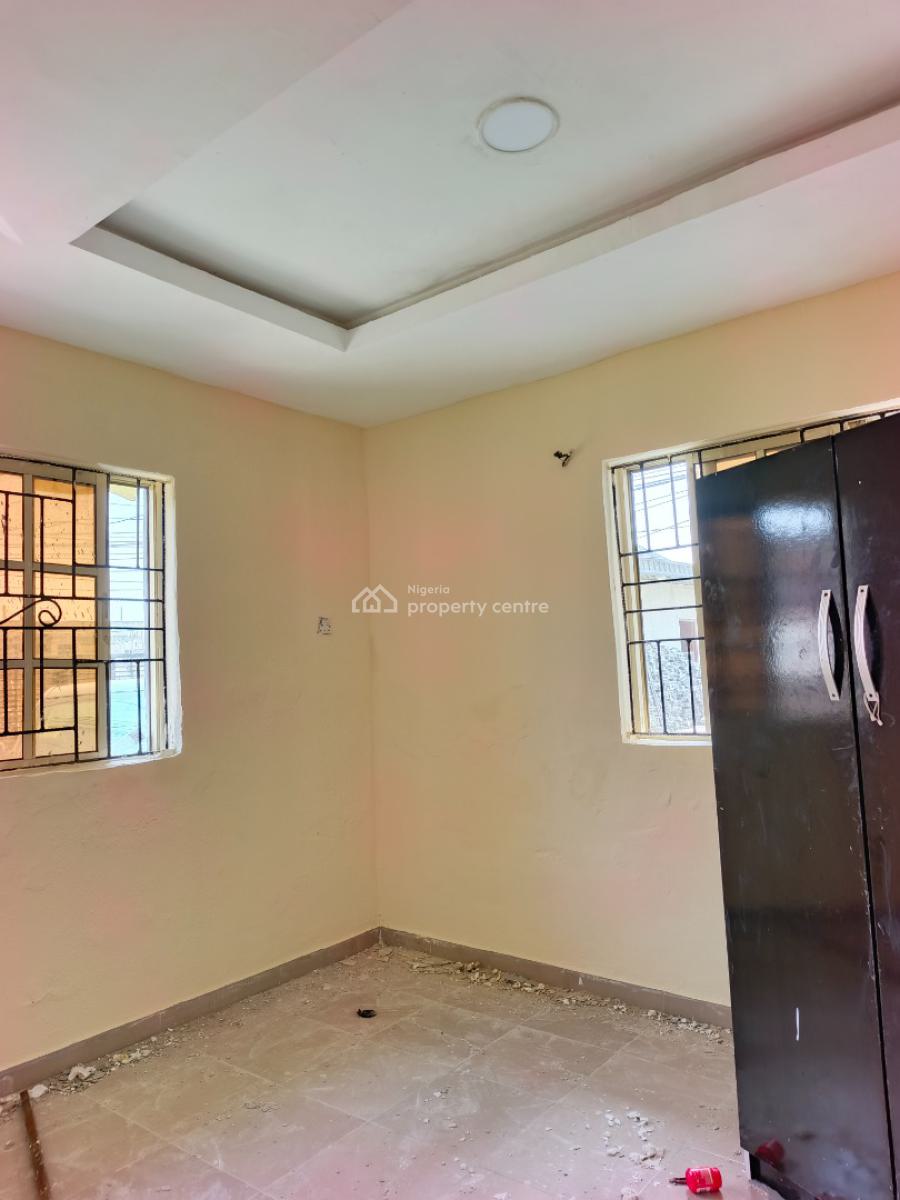 Smart Spacious Mini Flat (room and Parlor) Apartment., in Estate at Ogombo Abraham Adesanya Axis, Ajah Lagos., Ajah, Lagos, Mini Flat (room and Parlour) for Rent