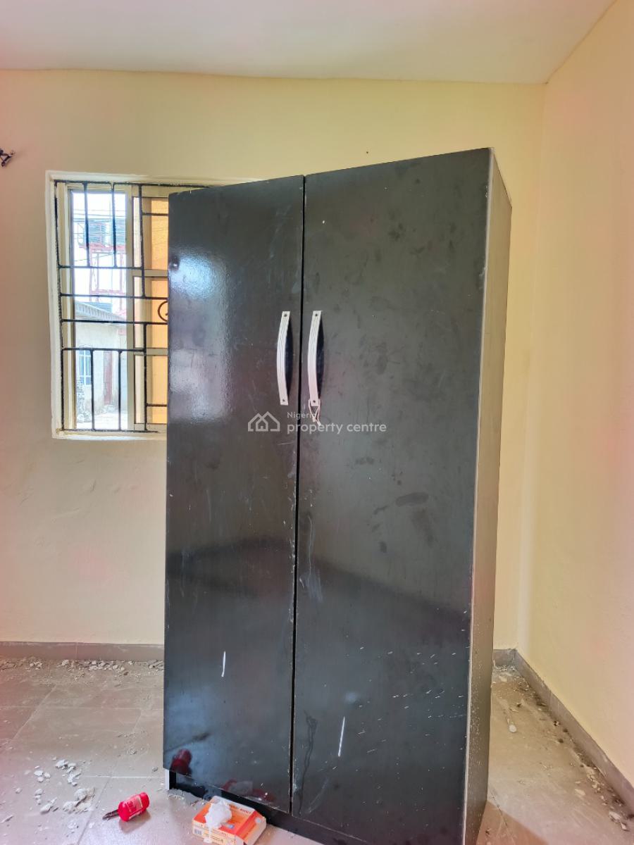 Smart Spacious Mini Flat (room and Parlor) Apartment., in Estate at Ogombo Abraham Adesanya Axis, Ajah Lagos., Ajah, Lagos, Mini Flat (room and Parlour) for Rent