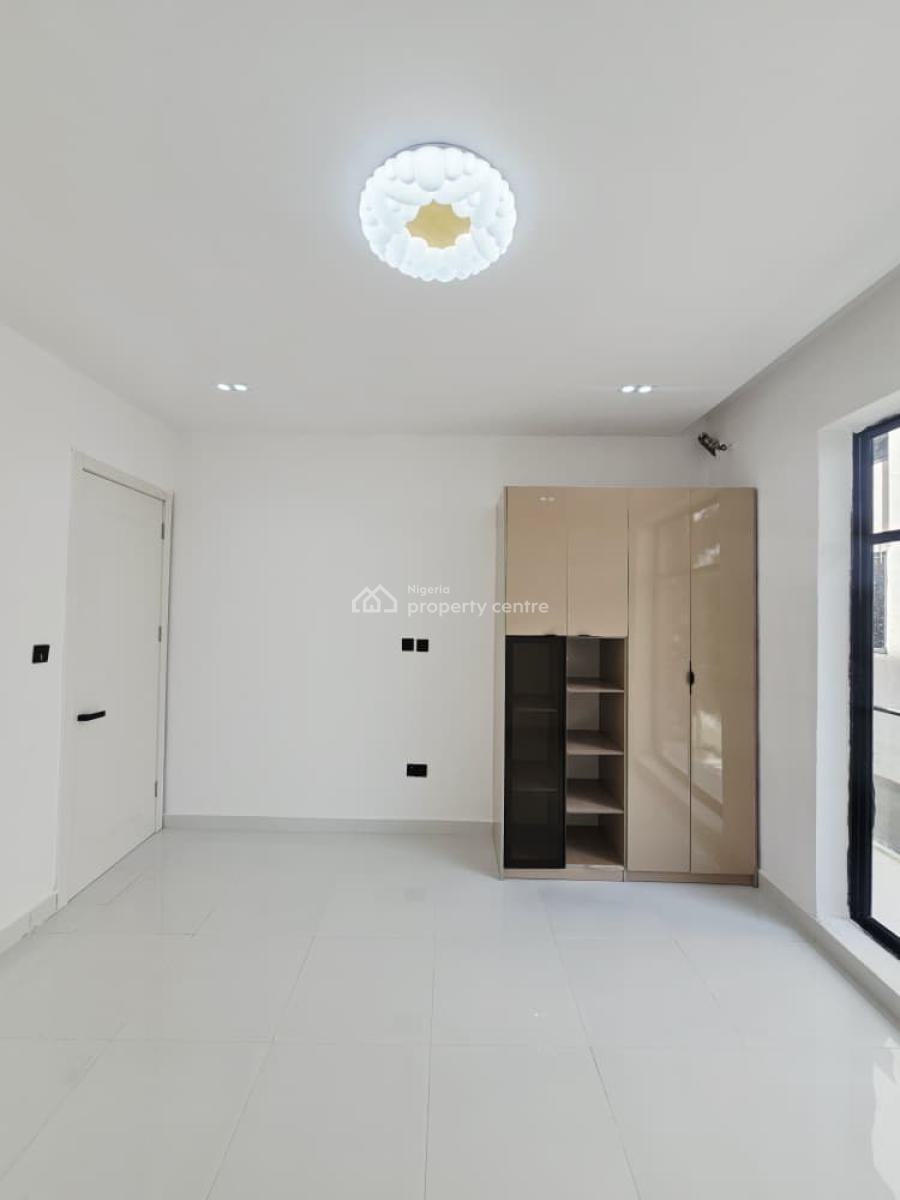Luxury 2 Bedroom Apartment, Ologolo, Lekki, Lagos, Flat / Apartment for Sale
