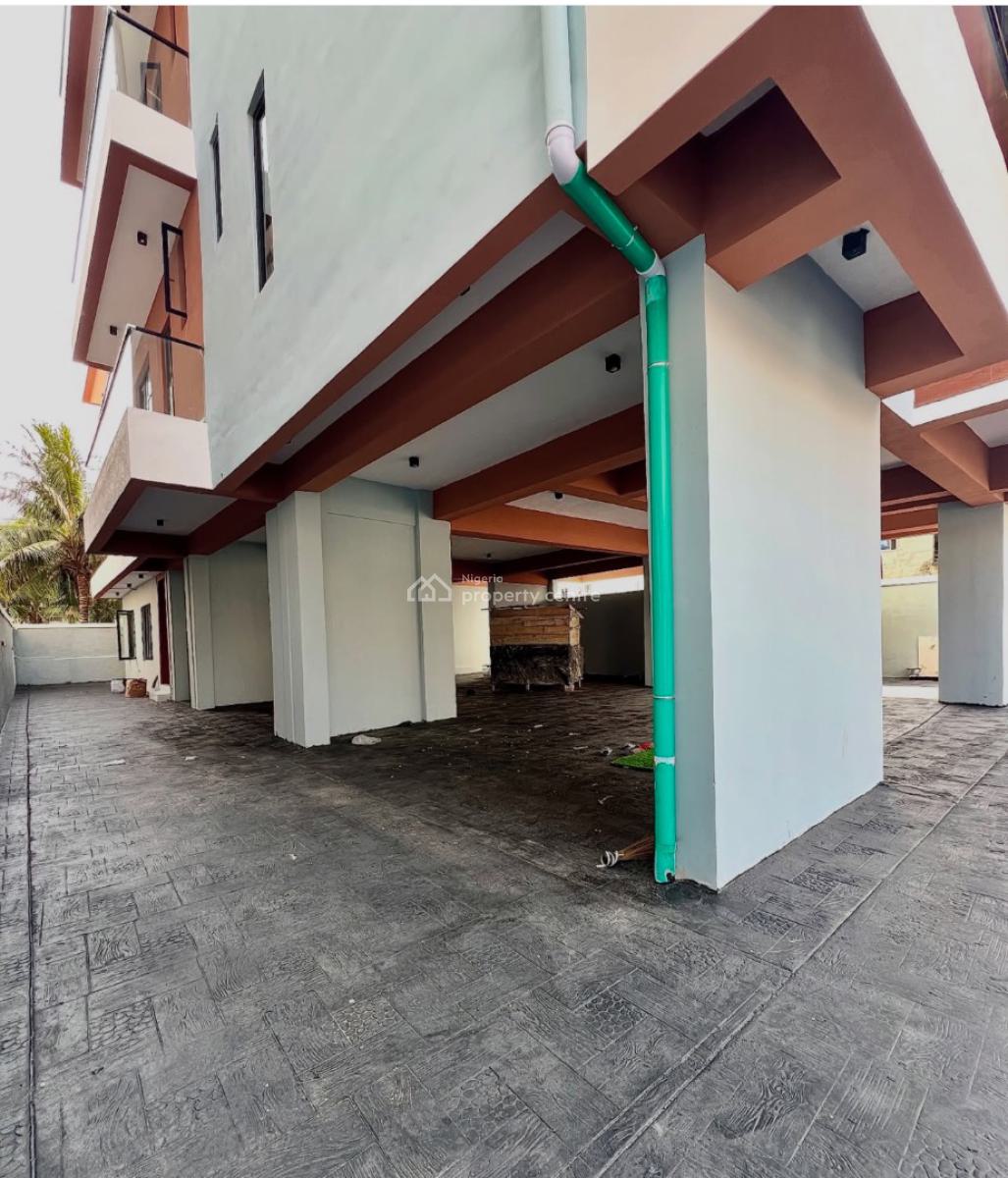 Luxury 2 Bedroom Apartment, Ologolo, Lekki, Lagos, Flat / Apartment for Sale