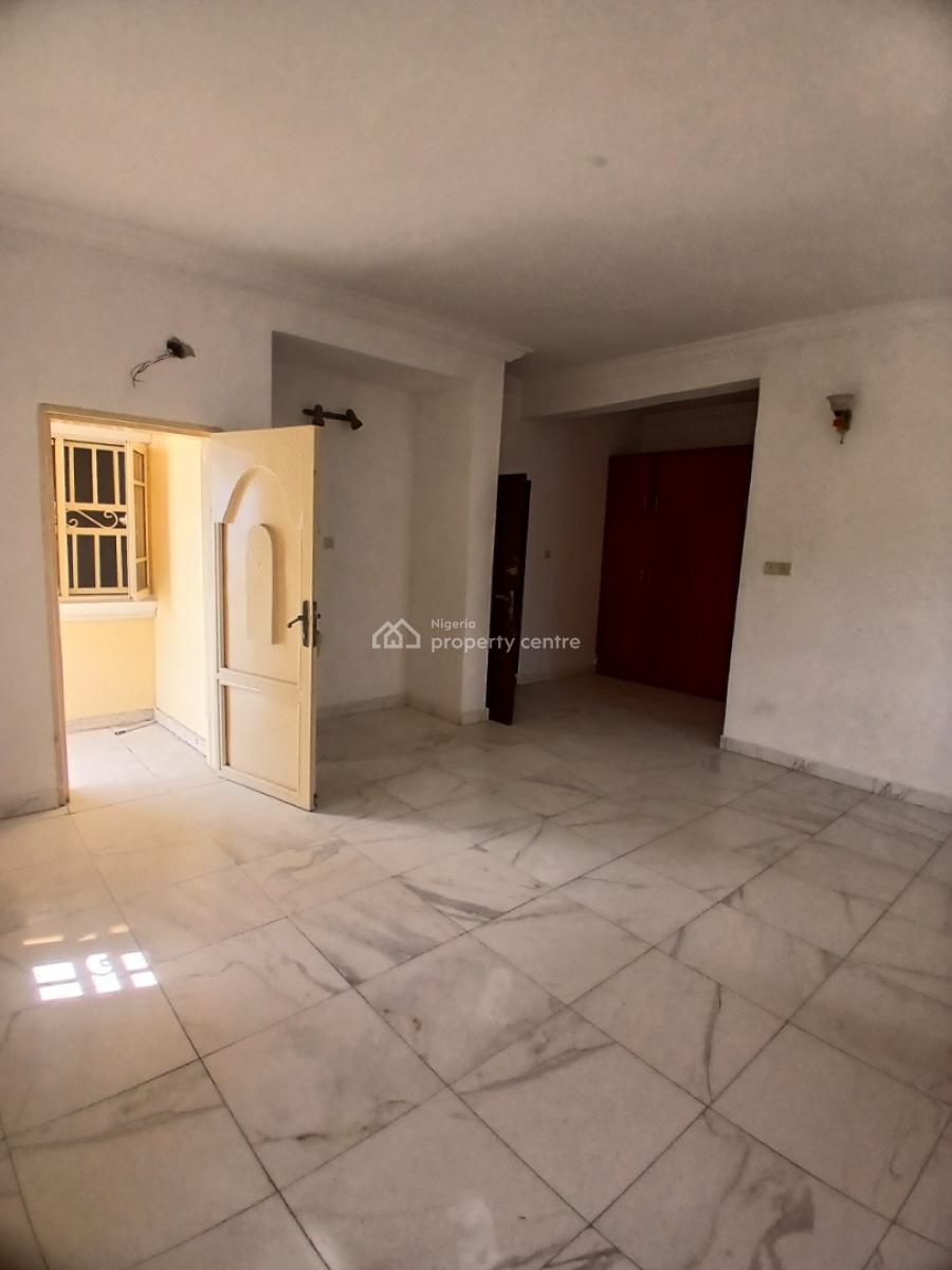 Fantastic 3 Bedroom Apartment, Opposite Ocean Palm Estate, Lekki Phase 2, Lekki, Lagos, Flat / Apartment for Rent