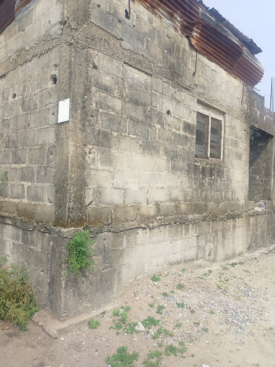 4 Units of Uncompleted Mini Flat on Half Plot of Land, Victory Estate Labora, Abijo, Lekki, Lagos, Block of Flats for Sale