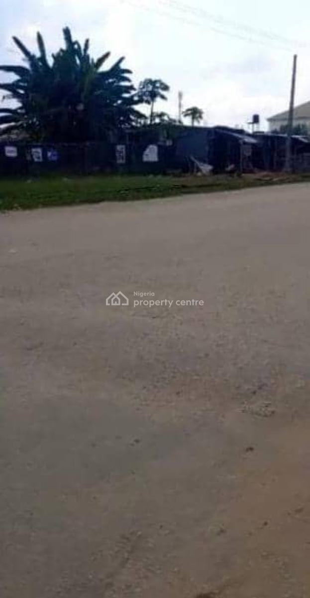 Distress 120 By 150 Feet Large Plot of Land in a Good Location, Limit Road, Benin, Oredo, Edo, Land for Sale