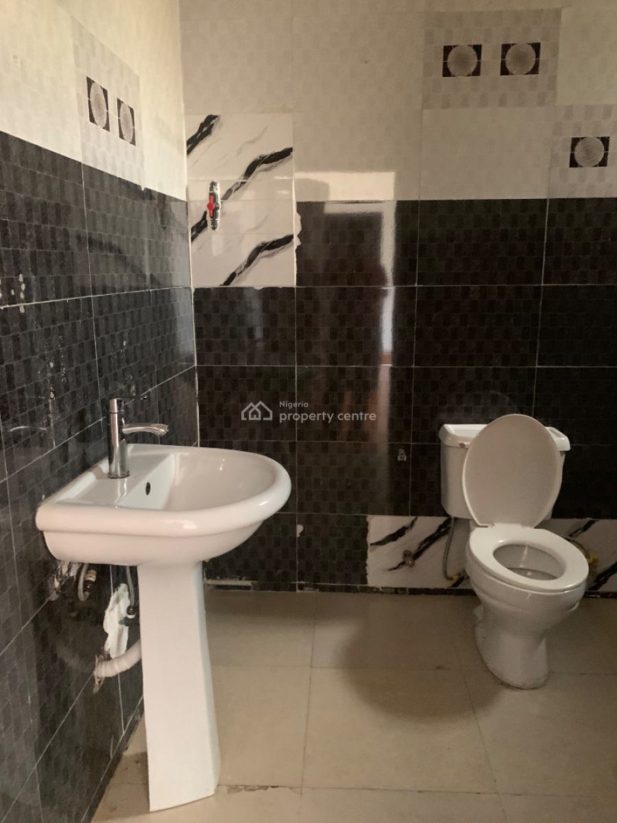 Self Contain (studio), Bera Estate Chevron Drive, Lekki, Lagos, Self Contain (single Rooms) for Rent