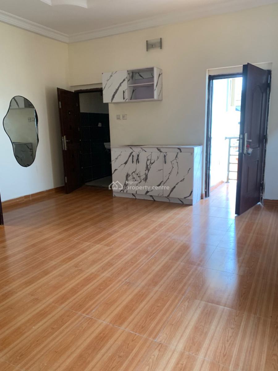 Self Contain (studio), Bera Estate Chevron Drive, Lekki, Lagos, Self Contain (single Rooms) for Rent