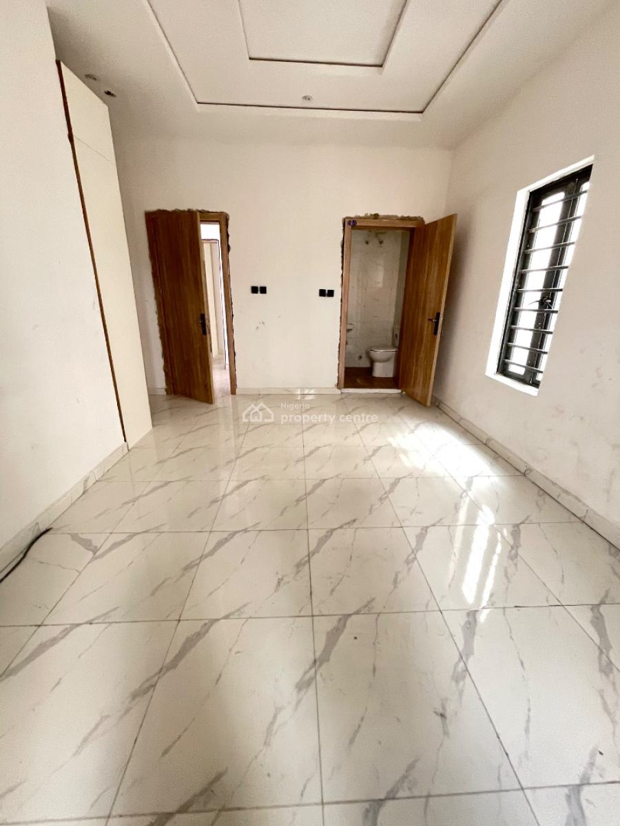 2bedroom Apartment, Mobil Road, Ikota, Lekki, Lagos, Flat / Apartment for Sale