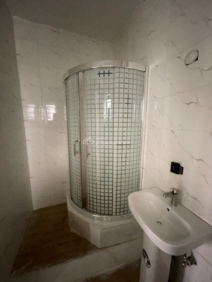 2bedroom Apartment, Mobil Road, Ikota, Lekki, Lagos, Flat / Apartment for Sale