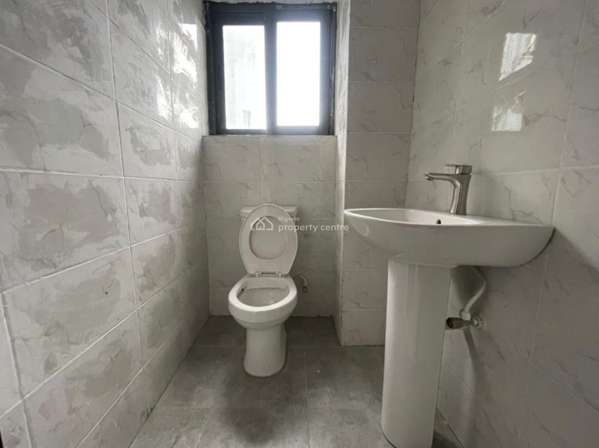 Unfurnished 3 Bedroom Apartment with Bq, By Elf, Lekki Phase 1, Lekki, Lagos, Flat / Apartment for Rent