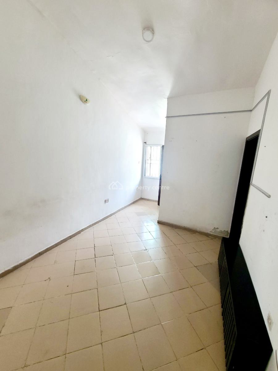 a Room & Parlor/ Mini Flat_ Upstairs, Agungi, Lekki, Lagos, Mini Flat (room and Parlour) for Rent