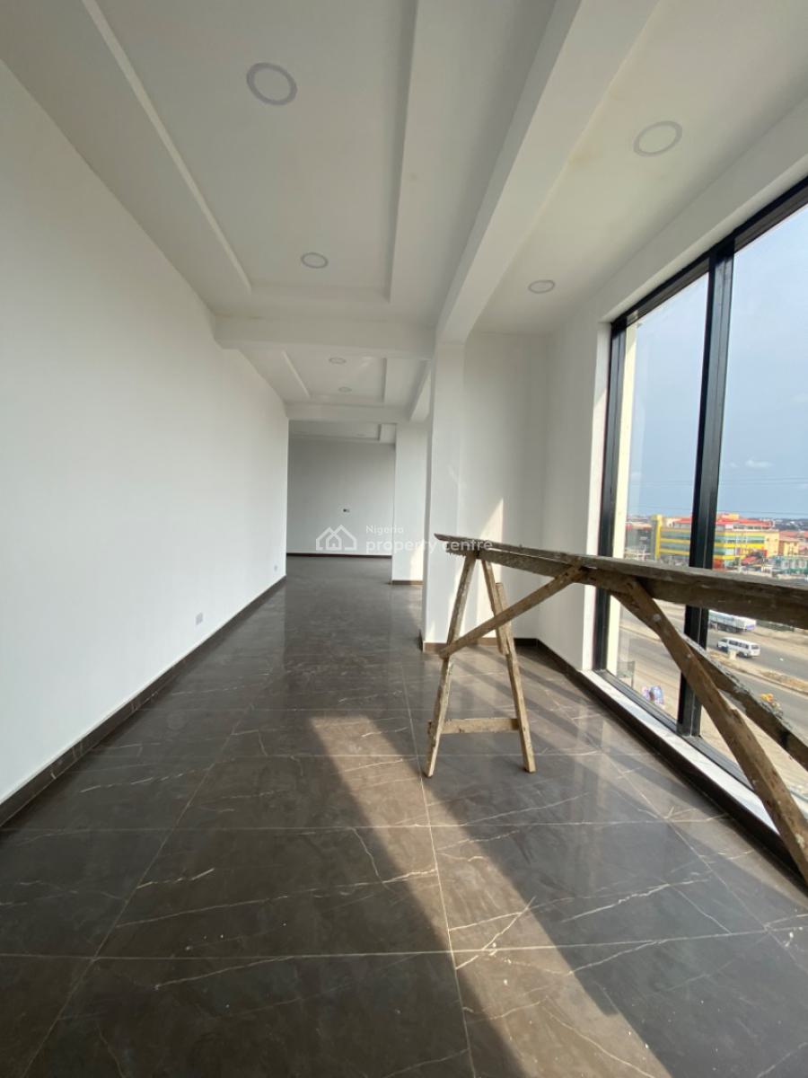 Office Space for Boutique, Restaurant,showing Room and Pharmacy/salon, Ikota Lekki, Ikota, Lekki, Lagos, Plaza / Complex / Mall for Rent
