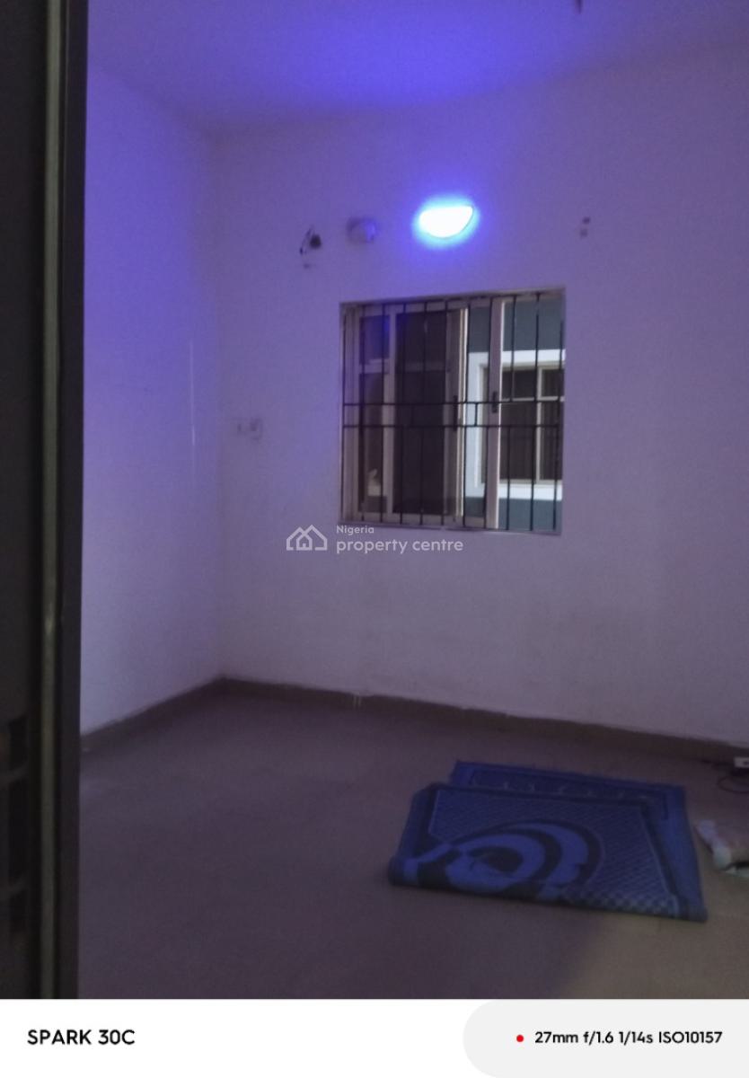 Room and Parlor, Oke Ira, Oke Ira, Ajah, Lagos, Mini Flat (room and Parlour) for Rent