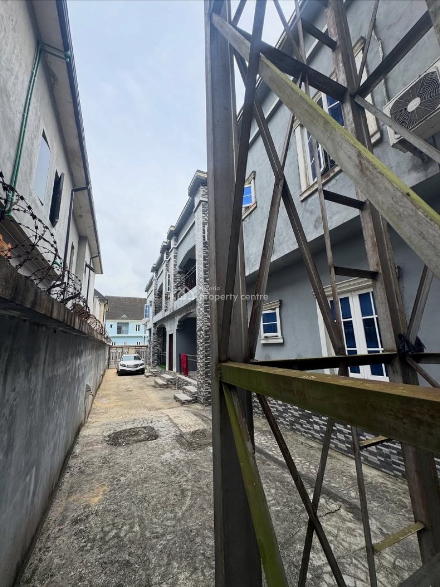 Units of Flats, Shell Cooperative Eliozu, Port Harcourt, Rivers, Commercial Property for Sale