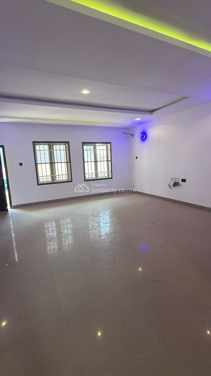 Luxury Premium  3-bedroom Flat , Bq in a Highly Secured Estate, Gilmore, Jahi, Abuja, Flat / Apartment for Rent