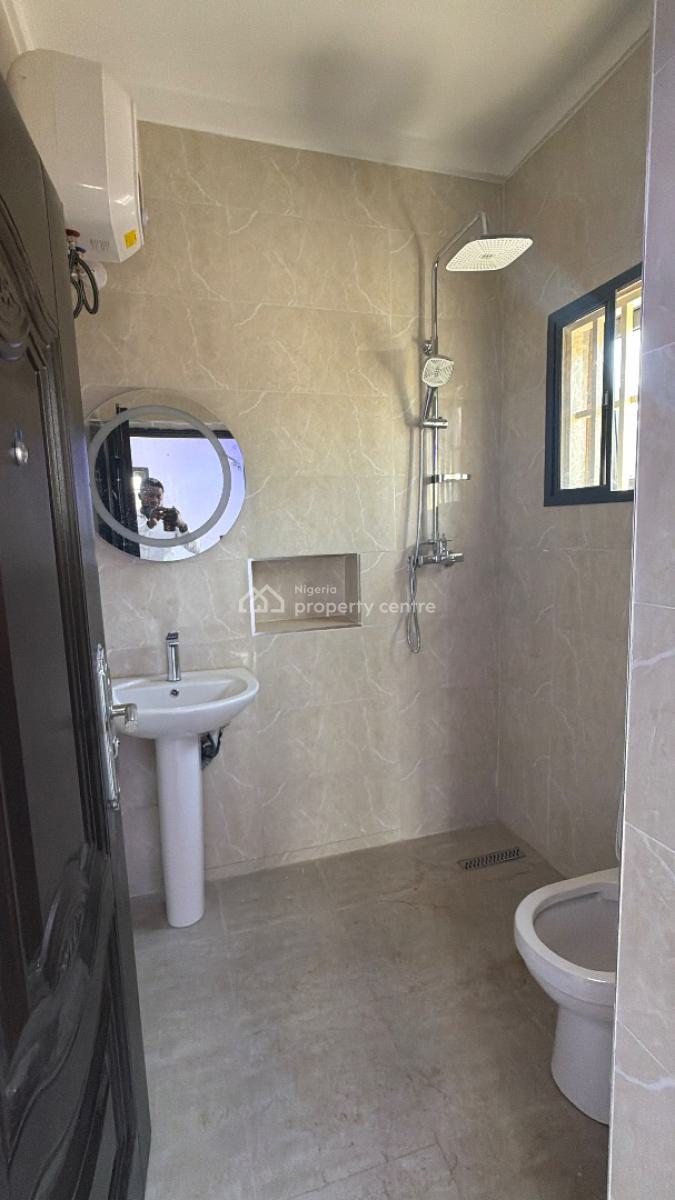 Luxury Premium  3-bedroom Flat , Bq in a Highly Secured Estate, Gilmore, Jahi, Abuja, Flat / Apartment for Rent