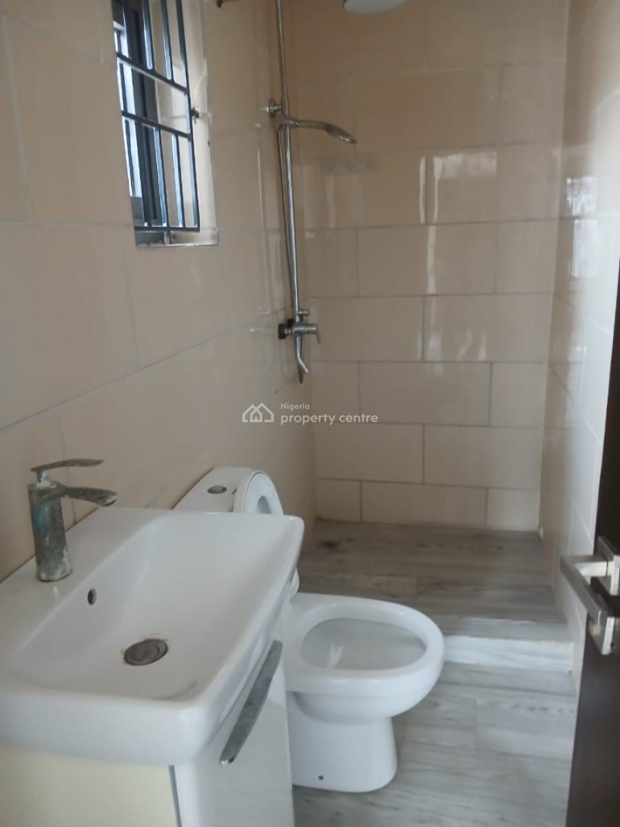 a Luxury 2bedroom Apartment Within a Seren Estate, Dolphin Estate,, Ikoyi, Lagos, House for Rent