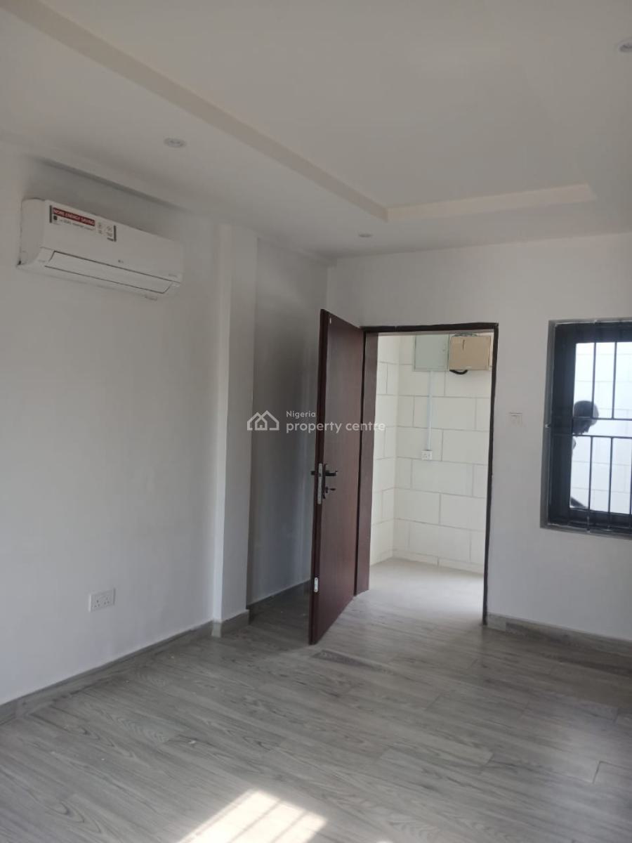 a Luxury 2bedroom Apartment Within a Seren Estate, Dolphin Estate,, Ikoyi, Lagos, House for Rent