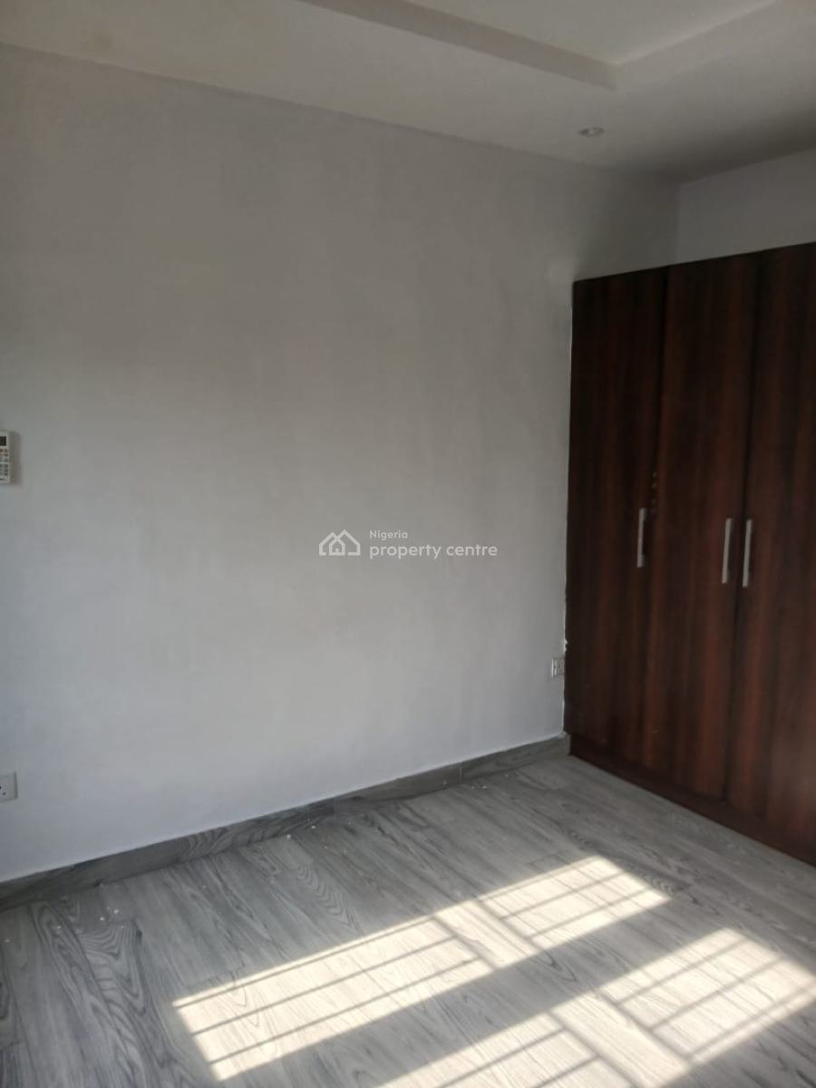 a Luxury 2bedroom Apartment Within a Seren Estate, Dolphin Estate,, Ikoyi, Lagos, House for Rent